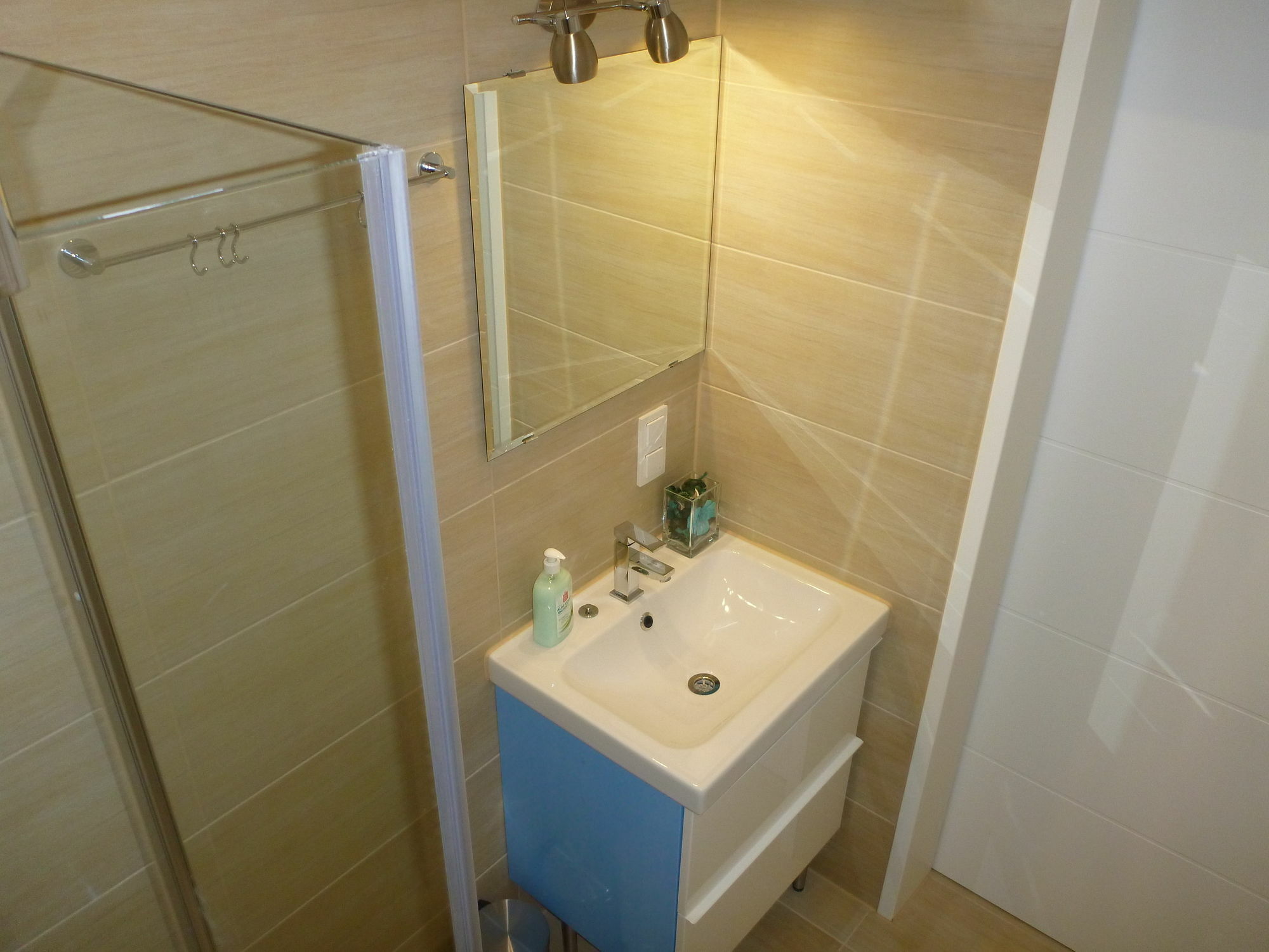 Flatprovider Comfort Eduard Apartment - Contactless Check In Вена Экстерьер фото